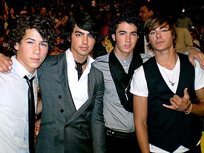 jonas_brothers03_ad.jpg